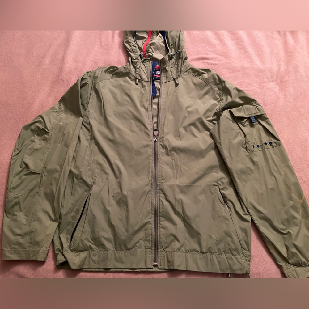 GAP windbreaker full zip up hooded jacket.